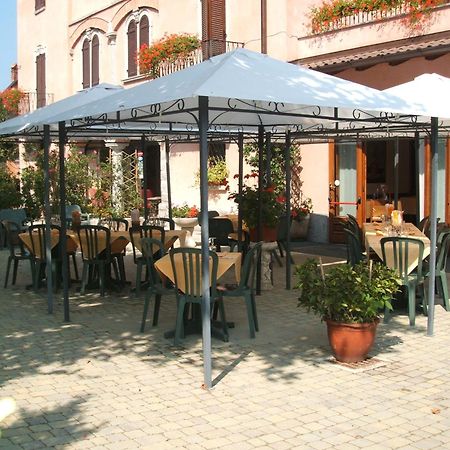 Albergo Michieletto Valmorea Exteriér fotografie