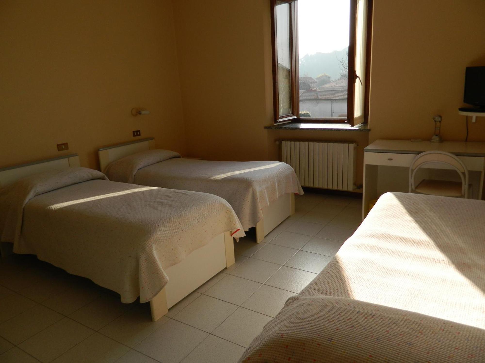 Albergo Michieletto Valmorea Exteriér fotografie